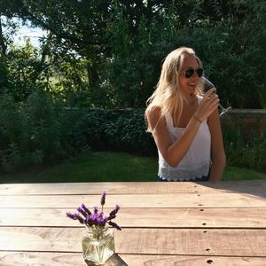 Meet your Posher, Alli